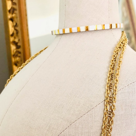 Vintage Mother of Pearl Bangle & Filigree Jewelry - Picture 3 of 11